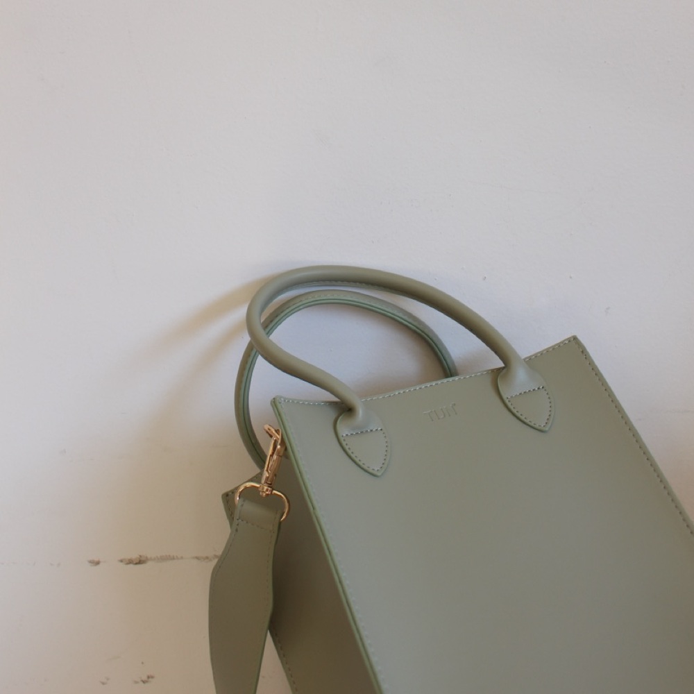 TIJN Kylie Structured Vegan Tote - Picture 10 of 13